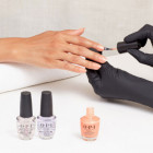 Vernis à ongles Queens Rule – pêche irisé lumineux, brillance 7 jours
