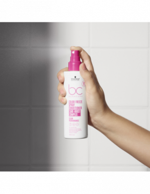 Spray-baume cheveux colorés BC Clean Color Freeze