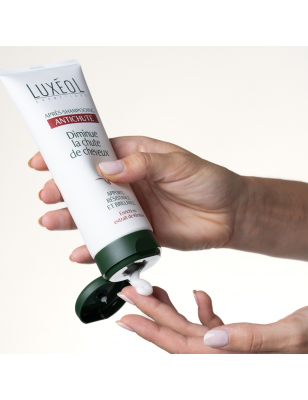 Après-Shampooing Antichute – réduit la chute, renforce, sublime Après-Shampooing Antichute – réduit la chute, renforce, sublime