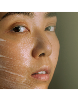PEEL Masque Peeling Éclaircissant AHA – Éclat et régénération PEEL Masque Peeling Éclaircissant AHA – Éclat et régénération