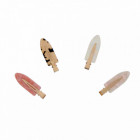 Lot de 4 pinces en acetate sans marque